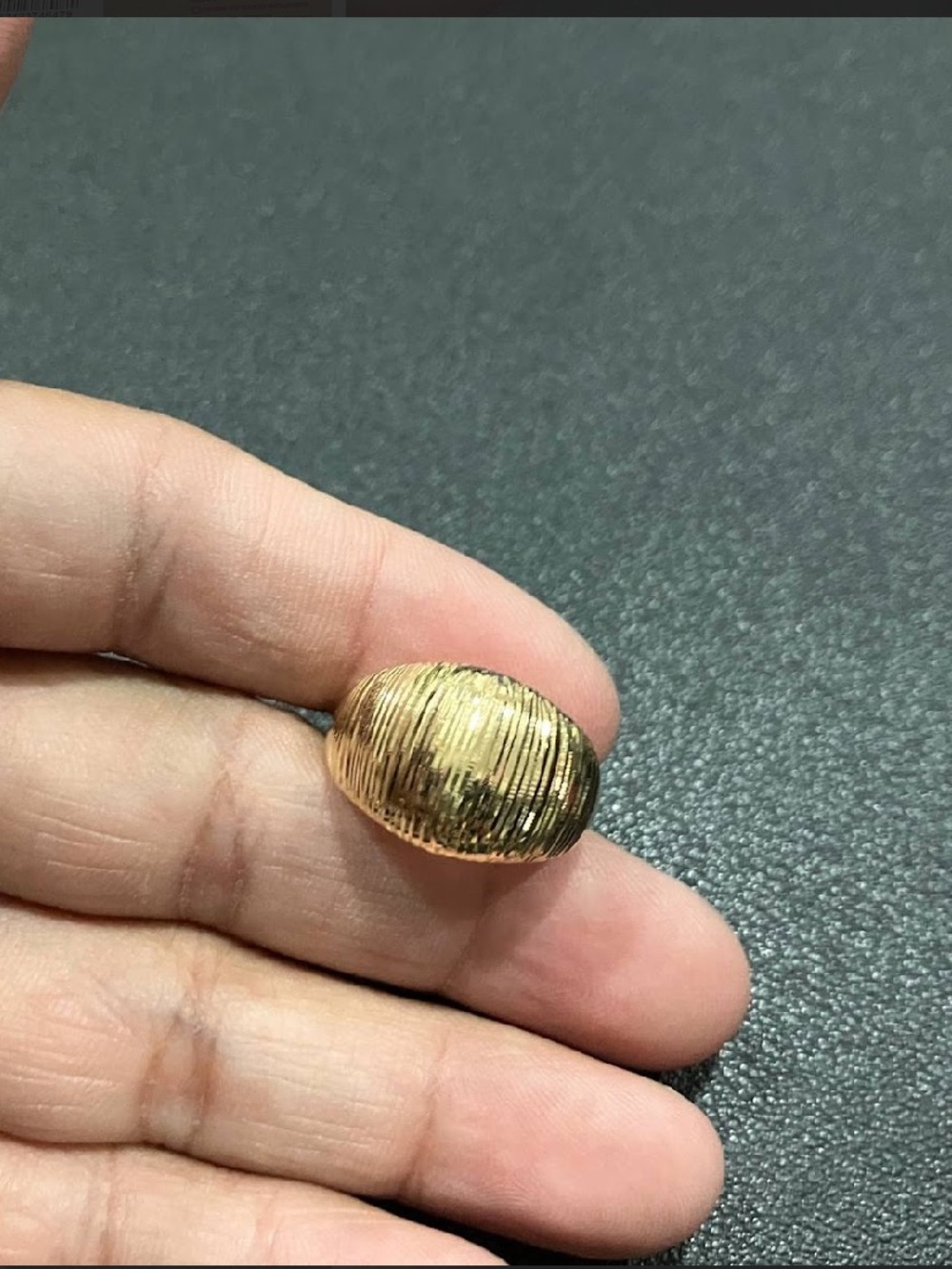 18 KARAT Dome Gold Ring SIZE 7.5